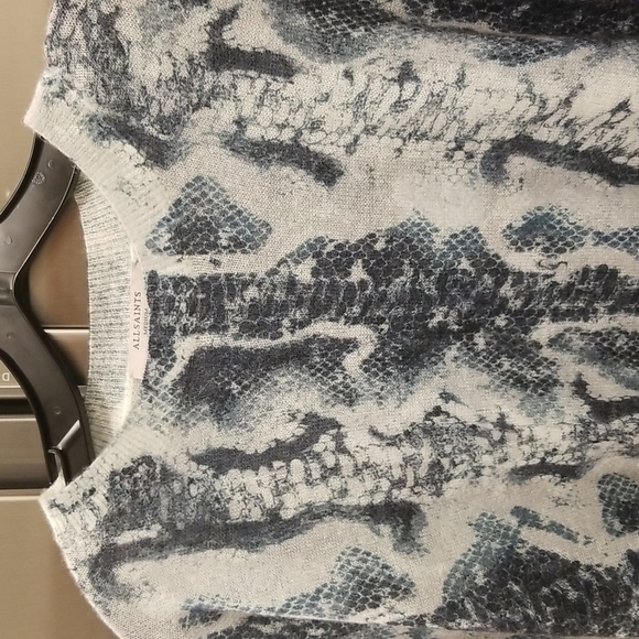 💕ALLSAINTS💕 Python Jumper Sweater ~ Blue Snakeskin Animal Print Medium M NWT - Picture 3 of 9